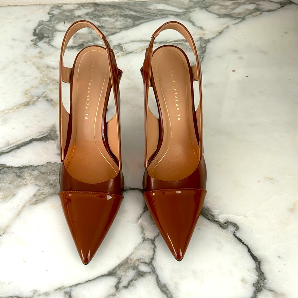 ZARA Carmel Brown Pumps